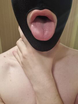 DeepGlot